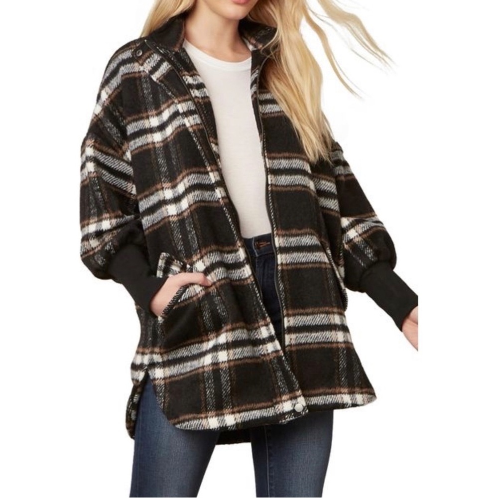 Steve Madden Women's flannel shacket jacket size Medium